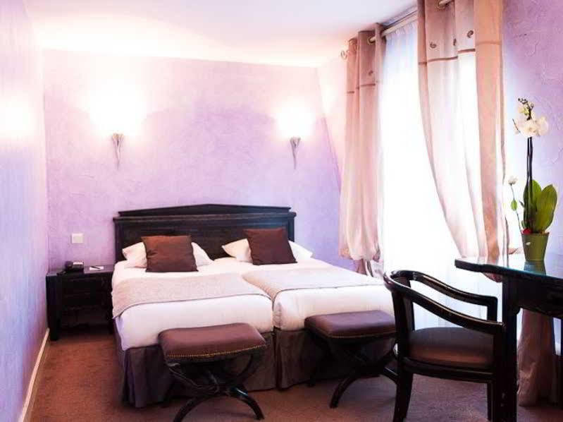 Hotel Restaurant Napoleon Fontainebleau Bagian luar foto