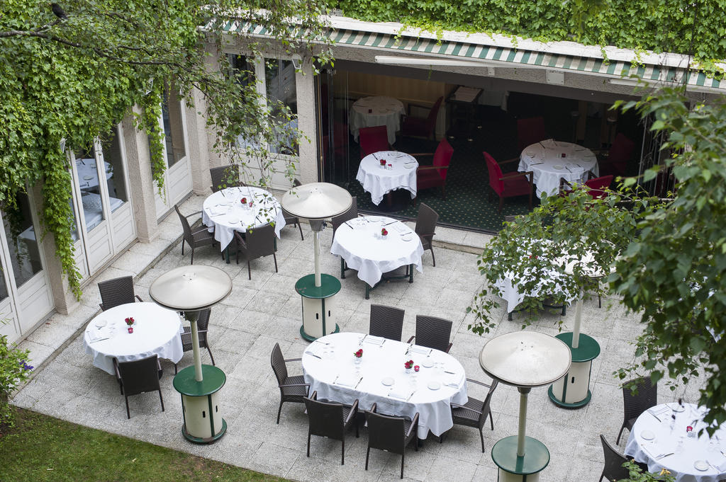 Hotel Restaurant Napoleon Fontainebleau Bagian luar foto